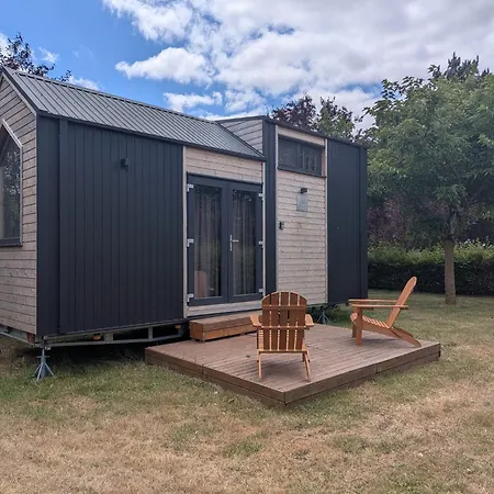 Rosemont Retreat By Tiny Away Дом отдыха Besse-sur-Braye