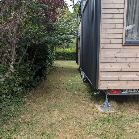 Semesterbostad Rosemont Retreat By Tiny Away Bessé-sur-Braye